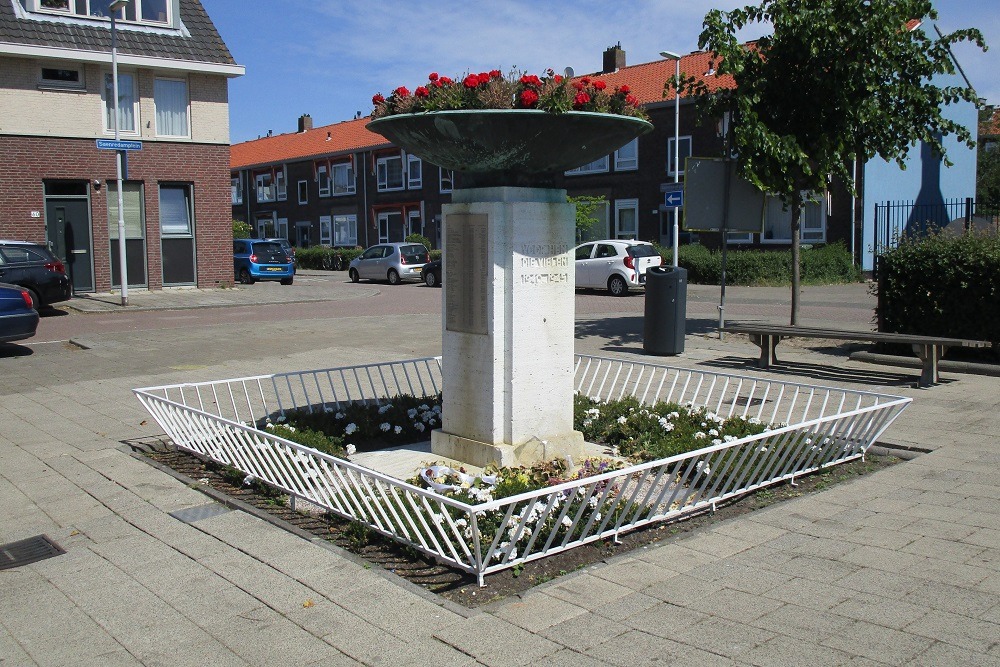 War Memorial Saenredamplein #2