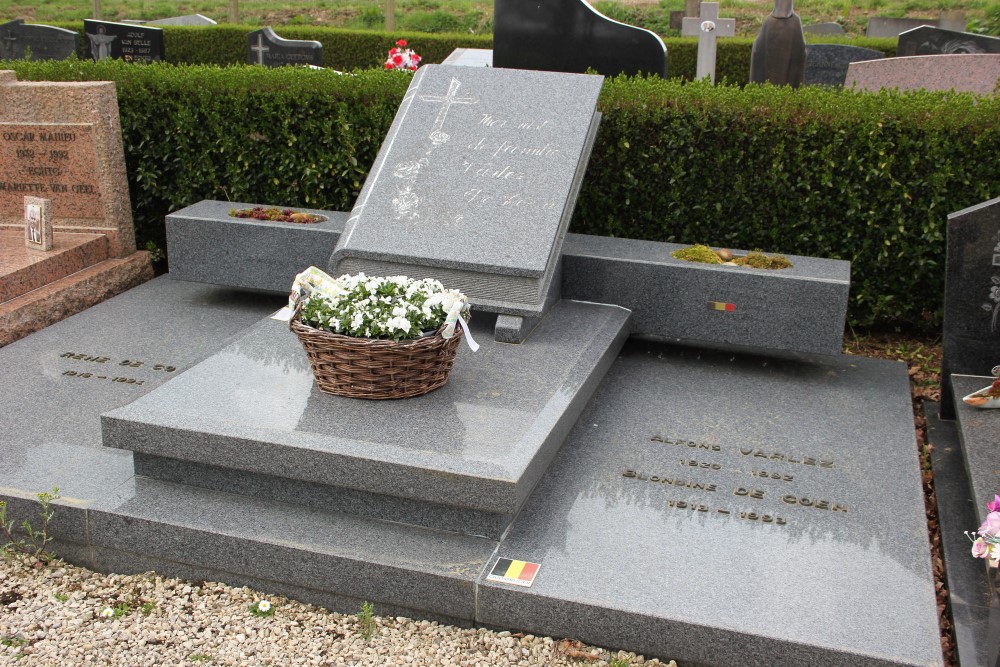 Belgische Graven Oudstrijders Pamel Nieuwe Begraafplaats #3
