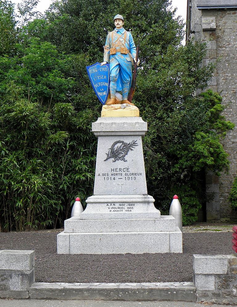 Oorlogsmonument Hercé #1