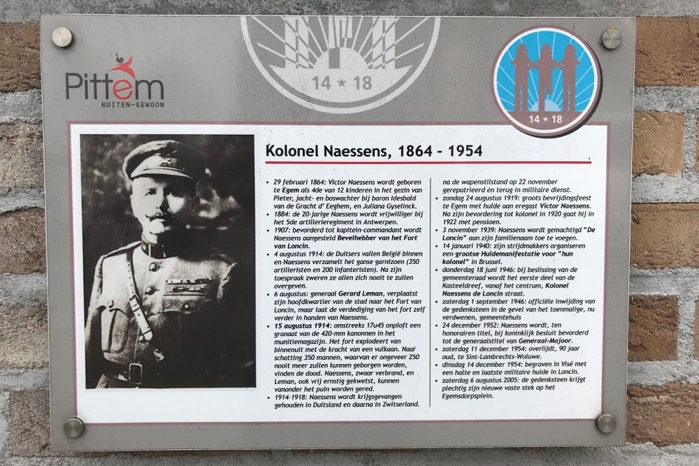 Memorial Stone Colonel Naessens #2