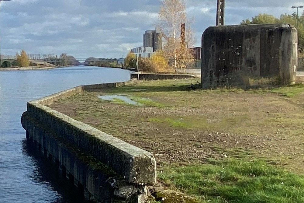 Bunker 12 Border Defence Bocholt-Herentals Canal #4