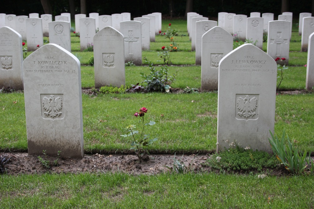 Adegem Canadian War Cemetery #4