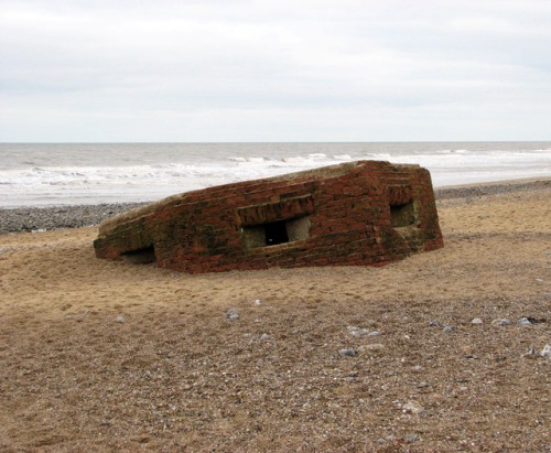 Pillbox FW3/22 East Runton #1