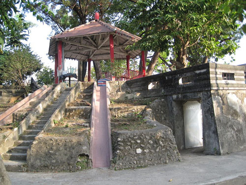 Japanse Schuilbunker Zhongshan Park #1