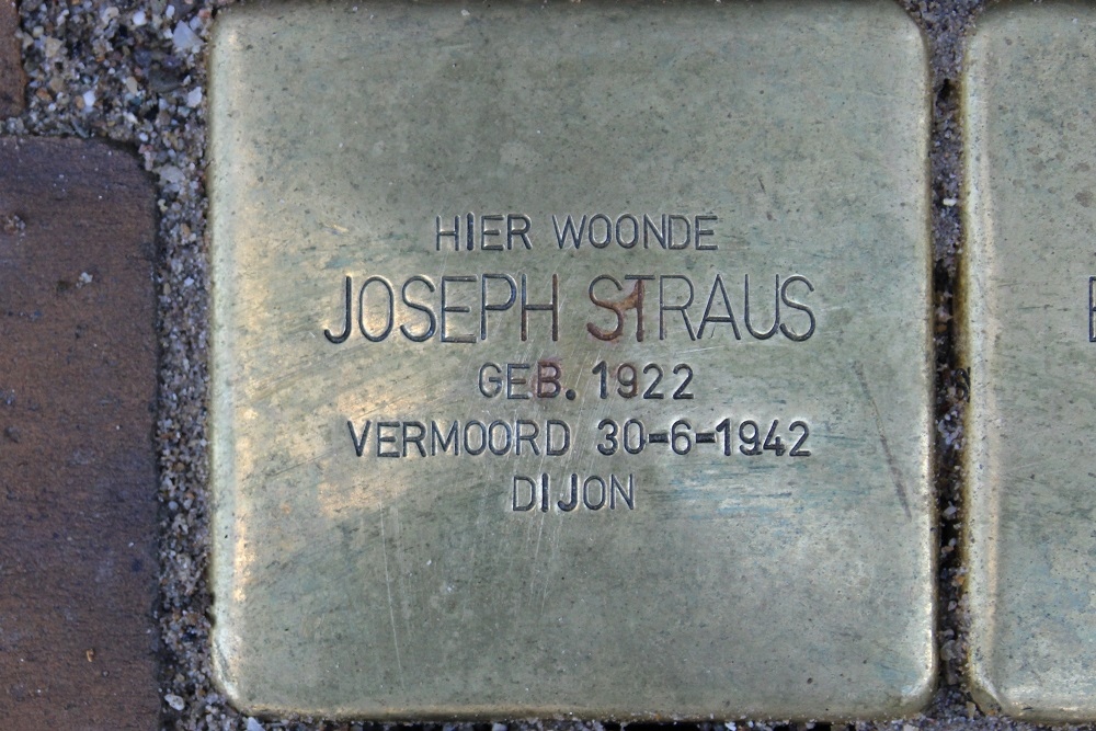 Stolpersteine Steenweg 27 #2