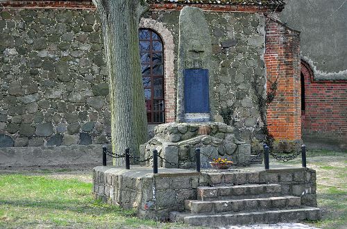 War Memorial Senftenhtte