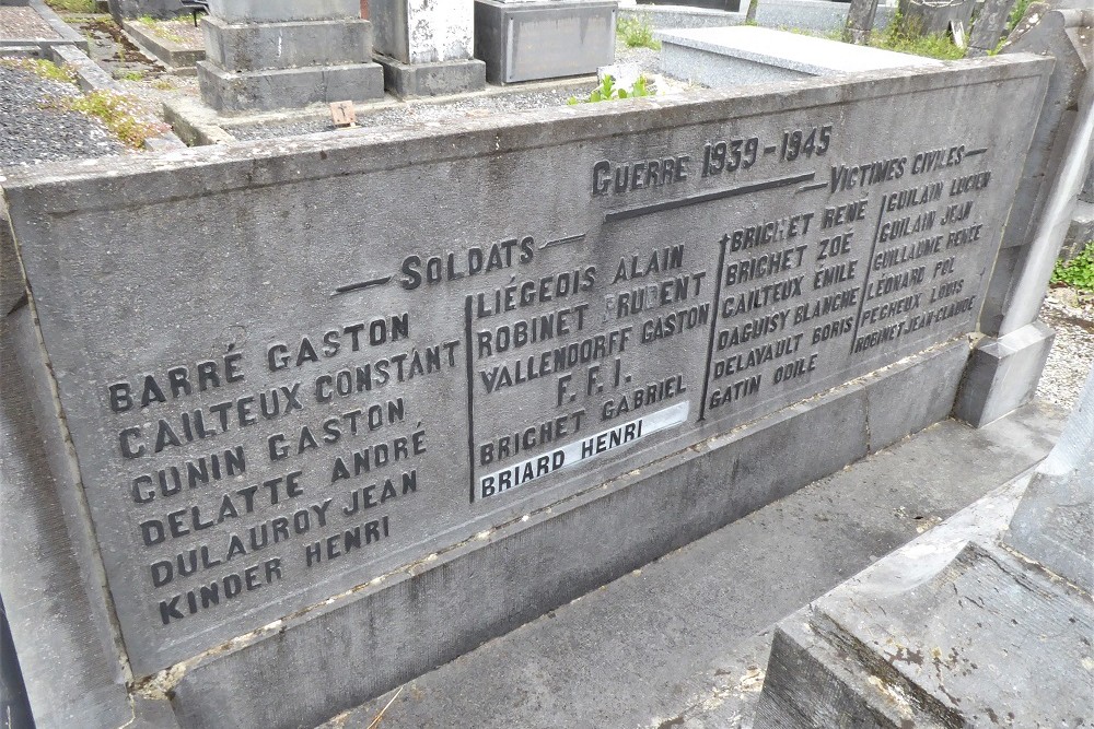 War Memorial Hargnies Communal Cemetery #4