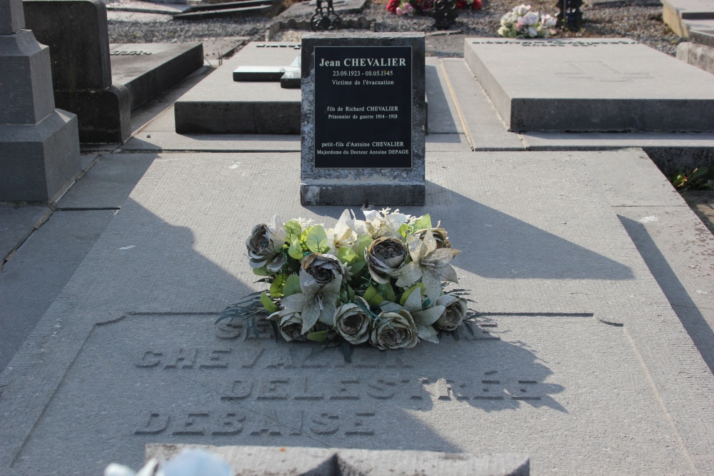 Belgian War Graves Flobecq #3