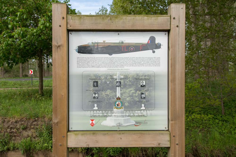 Commemorative plaque Crash Halifax Mark II HR833 Hoogstraten #2