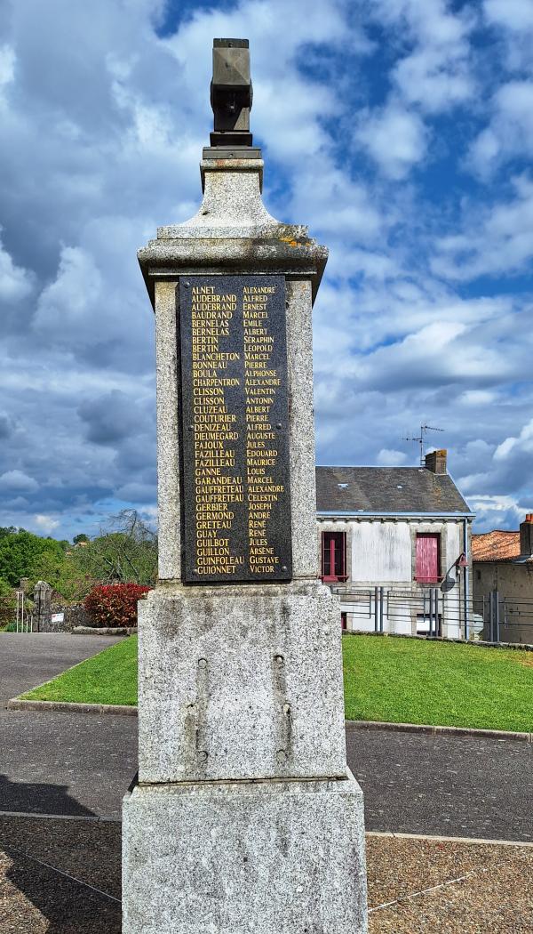 Oorlogsmonument Azay-sur-Thouet #5
