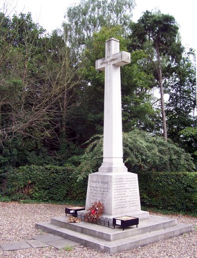 Oorlogsmonument North Ferriby #1