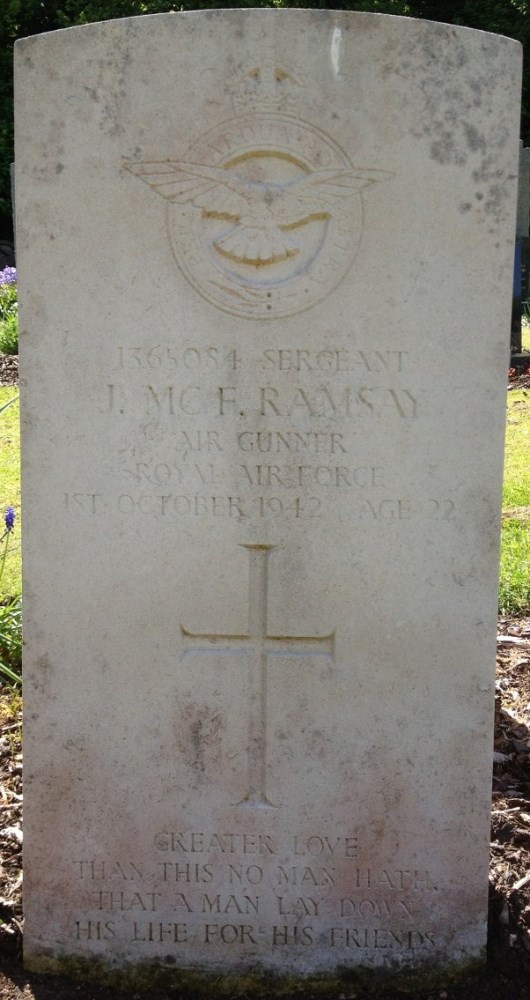 Commonwealth War Grave Lasswade Cemetery