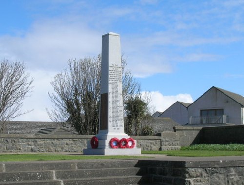 Oorlogsmonument Boyndie #1