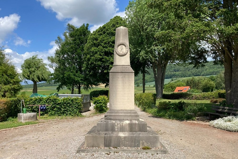 Duits Oorlogsmonument Eerste Wereldoorlog Dielmissen #2