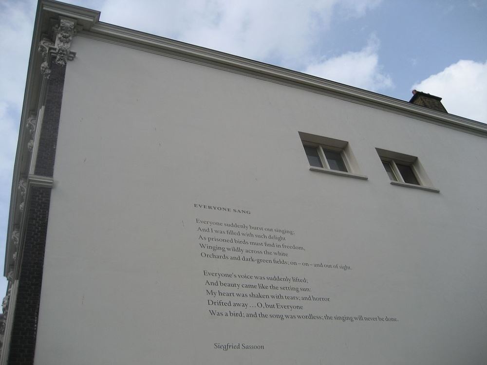 Gedicht 'Everyone Sang' #1