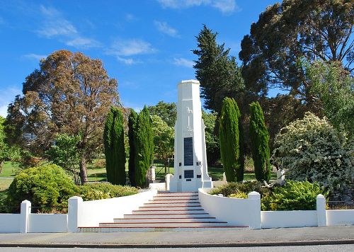 Oorlogsmonument Waikari #1