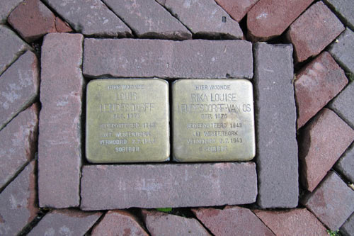 Stolpersteine Markt 9 #1