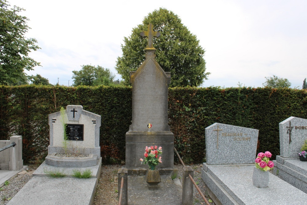 Belgische Oorlogsgraven Taintignies #2