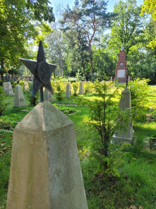 Ruhlsdorf Soviet War Cemetery #5