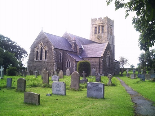 Commonwealth War Graves St Mary Churchyard