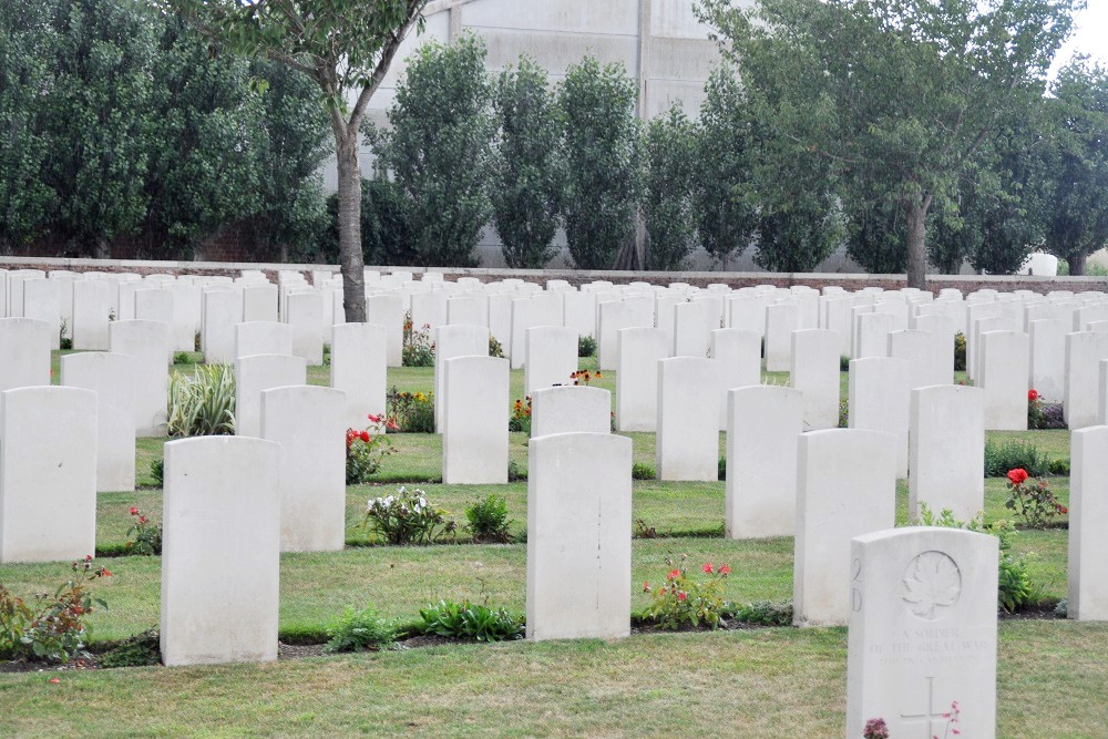 Commonwealth War Cemetery Voormezeele Enclosures No.1 & No.2 #2