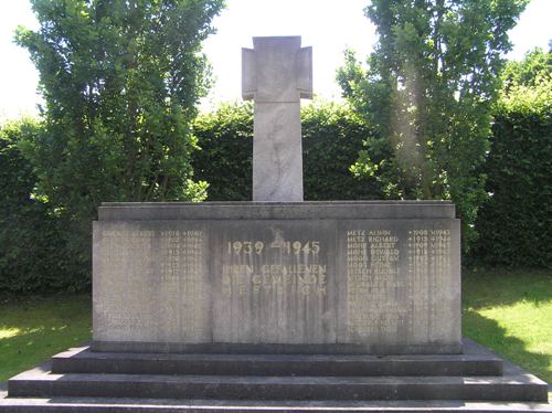 War Memorial Heftrich #1