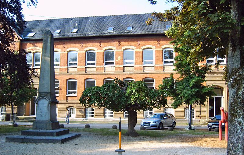 Franco-Prussian War Memorial Lorch #1