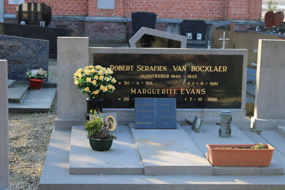 Belgian Graves Veterans Klein-Sinaai