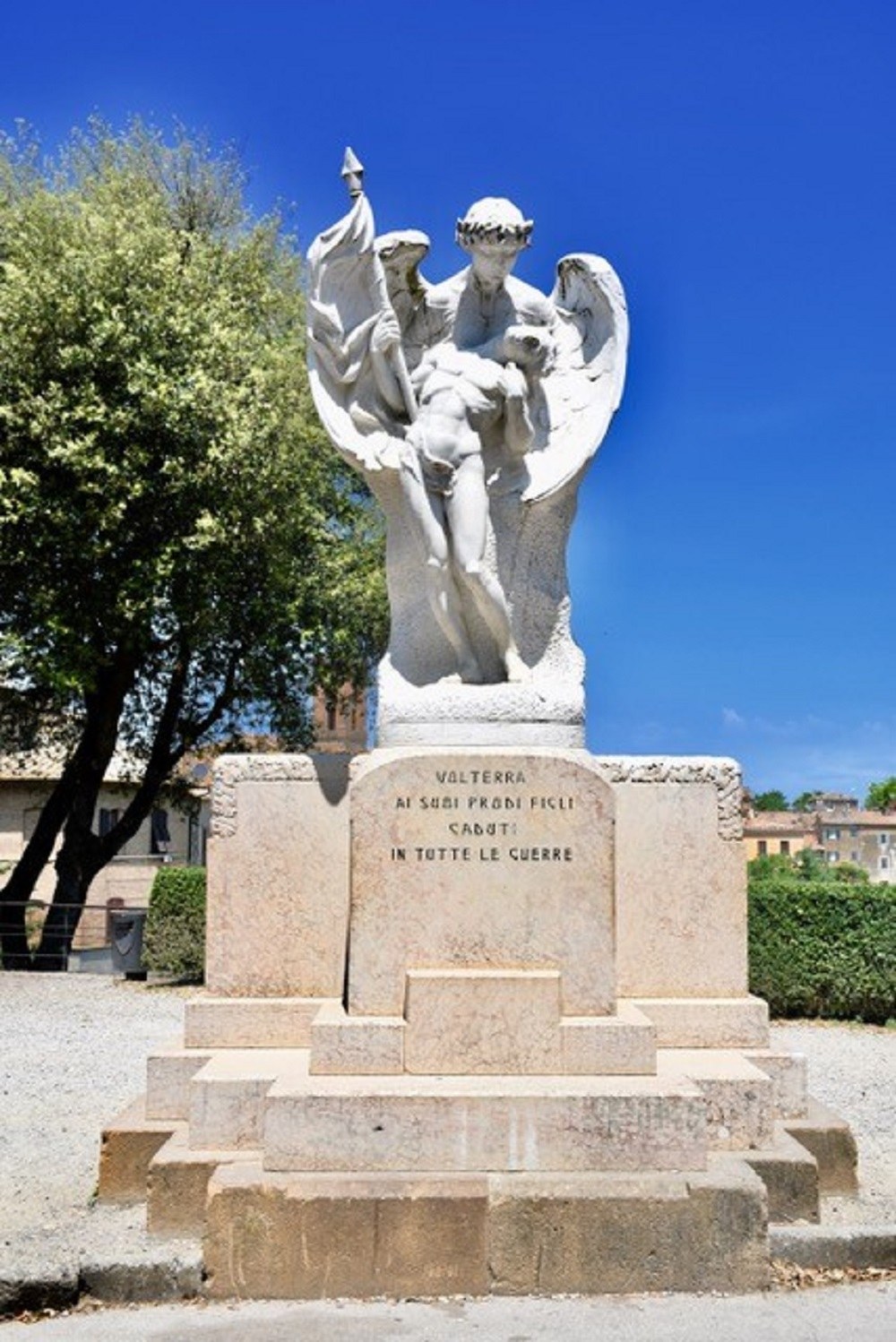 Monument Voor De Gevallen Soldaten Volterra #2