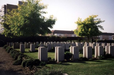 Commonwealth War Graves Clichy #1