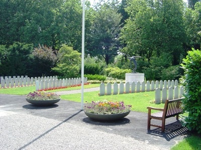 Dutch War Graves Dordrecht #3