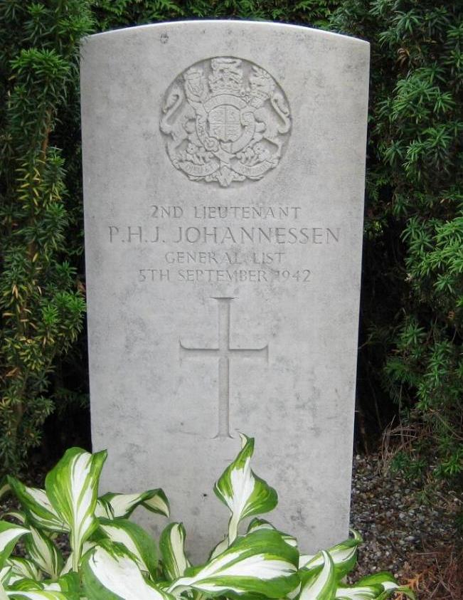 Commonwealth War Grave Bronshoj Churchyard