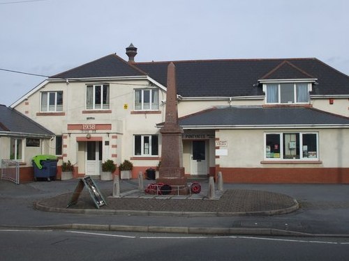 Oorlogsmonument Pontyates #1