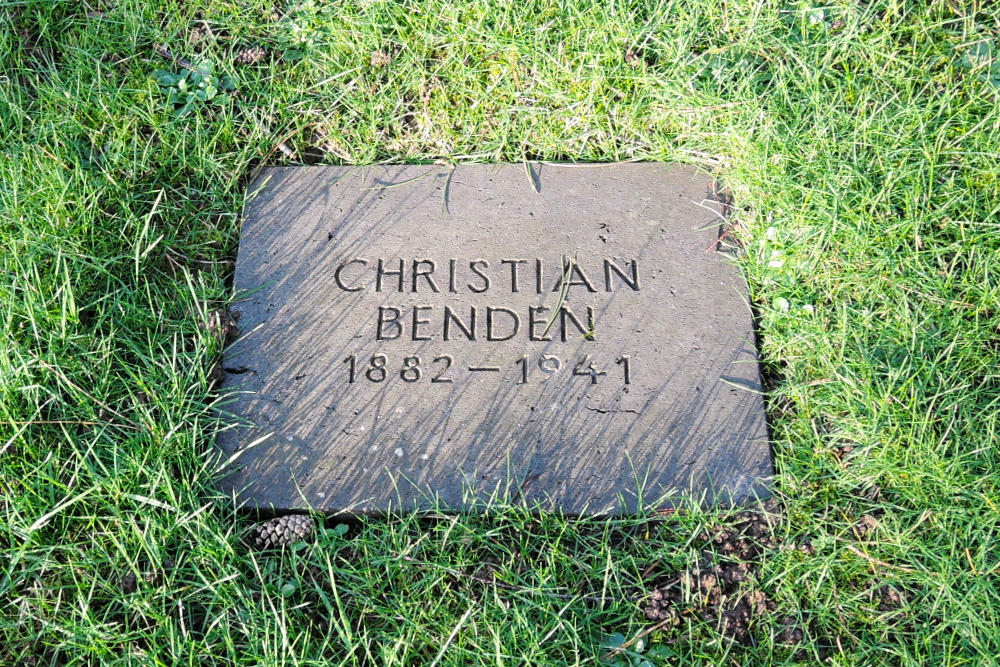Cemetery Civilian Victim Südfriedhof Düsseldorf #4