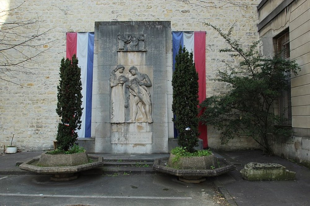 Monument Leerlingen van de Seine #1