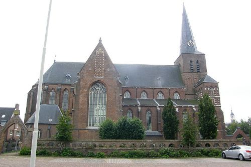 Oorlogsmonument Sint-Willibrorduskerk #3
