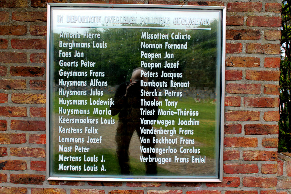 Belgian Graves Veterans Mol #4