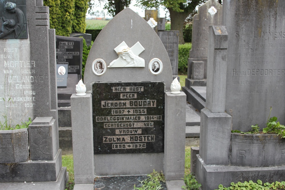 Belgian Graves Veterans Kaaskerke #2