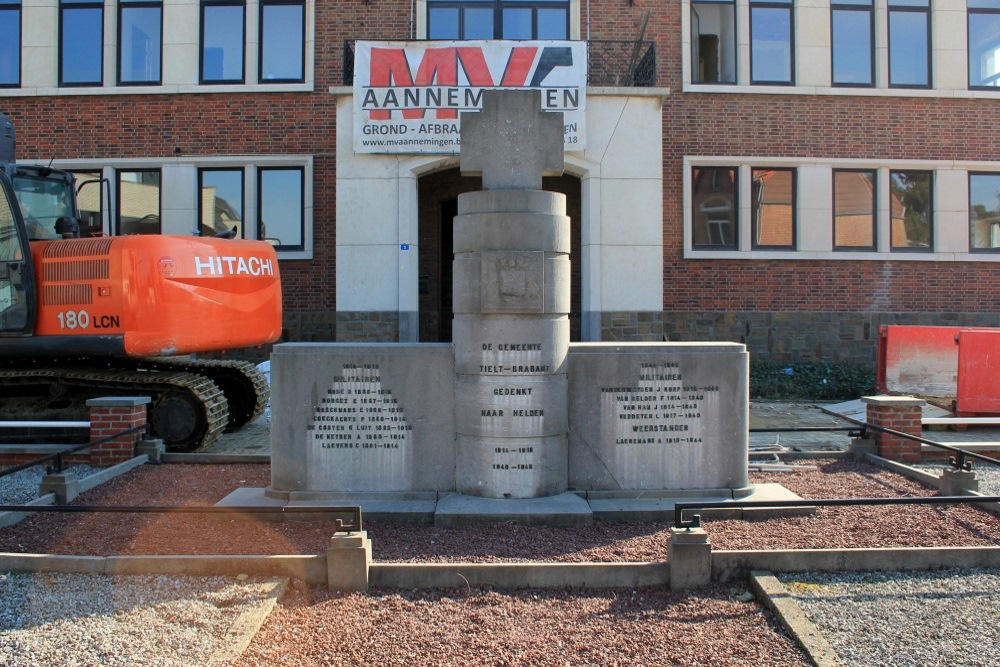 War Memorial Tielt #1