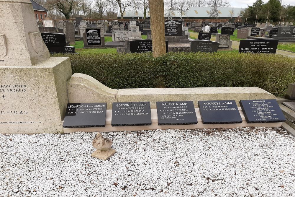 Dutch War Graves General Cemetery Zevenhuizen #3