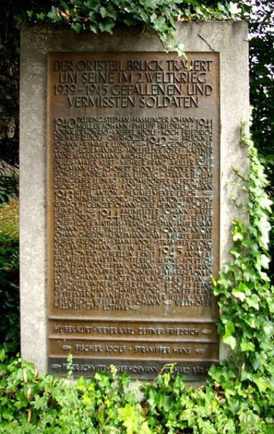 Oorlogsmonument Bruck #2