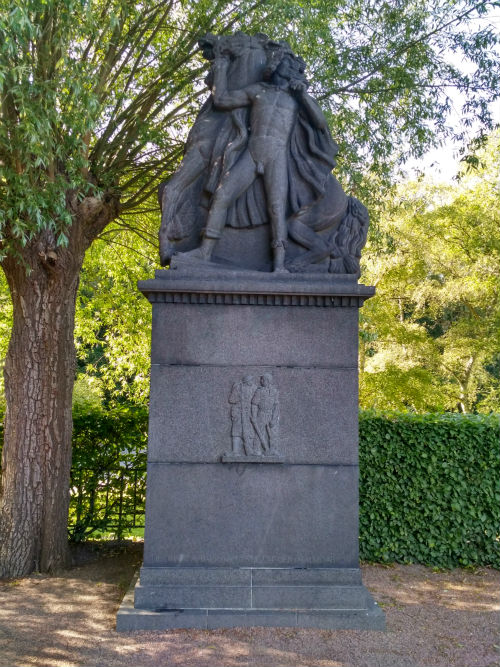 War Memorial Pilldammsparken #2