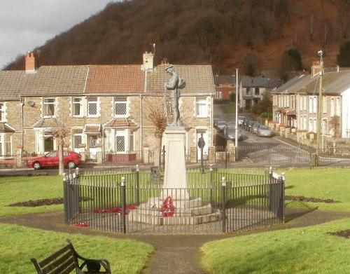 Oorlogsmonument Cwmcarn en Pontywaun #1