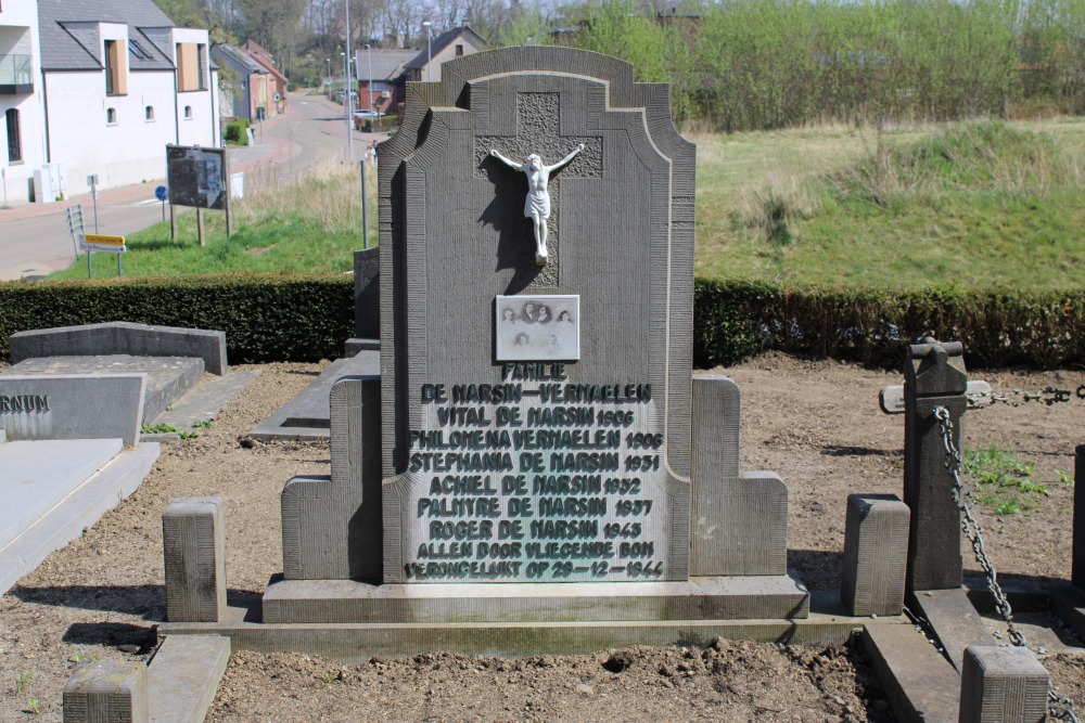 Belgische Oorlogsgraven Kortrijk-Dutsel #3