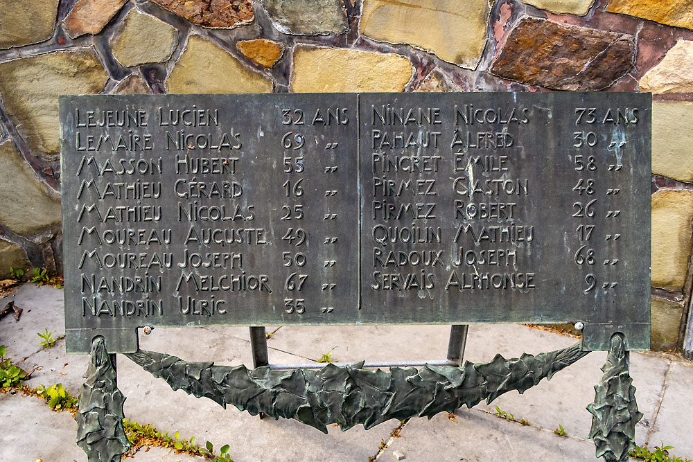 Oorlogsmonument Lincé #2