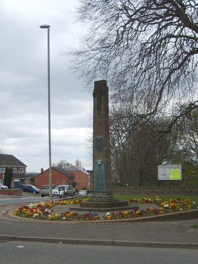 Oorlogsmonument Pensnett #1