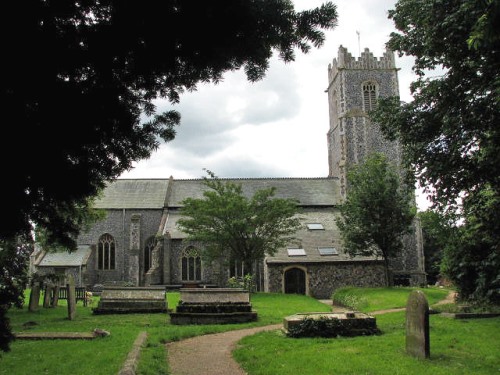 Oorlogsgraven van het Gemenebest Ormesby St. Margaret Churchyard