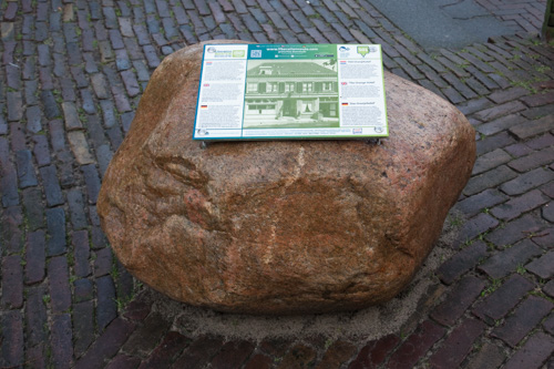 Liberation Route Marker 501: Het Oranjehotel #1