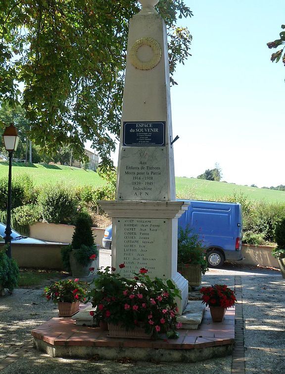 Oorlogsmonument Trbons-sur-la-Grasse