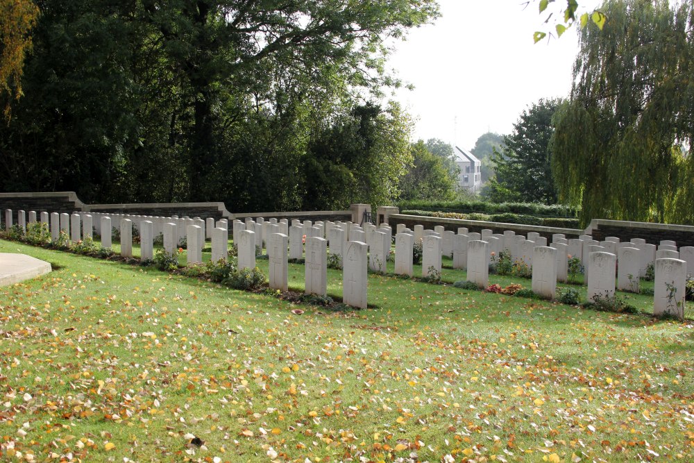 Commonwealth War Cemetery Mindel Trench #4